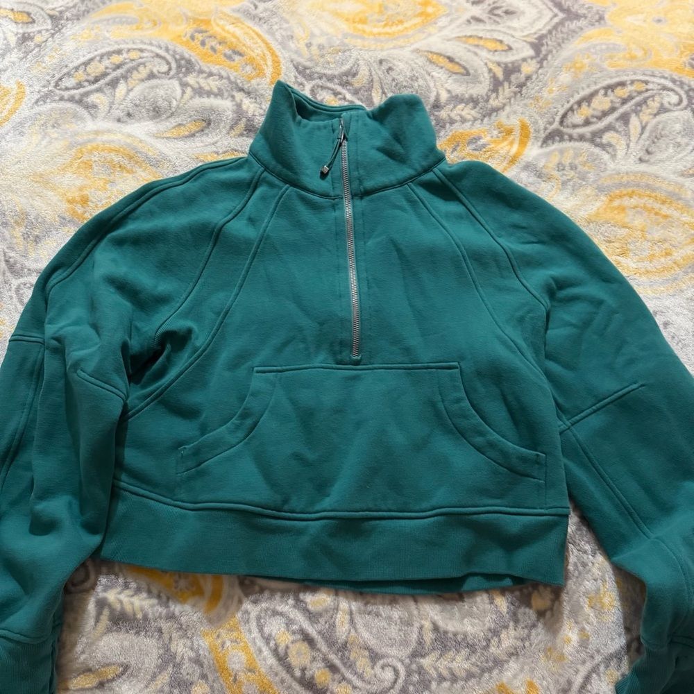Lululemon oversized scuba half zip funnel neck XS/s